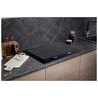 Hotpoint ACP778CBA 77cm Induction Hob in Black 4 Zone