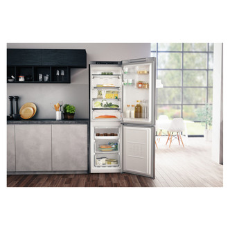 Hotpoint H3T811IOX 60cm Frost Free Fridge Freezer in St St 1 89m F Rat