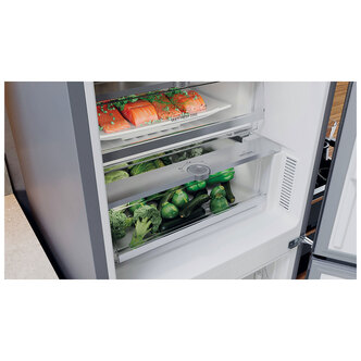 Hotpoint H9X94TSX 60cm Frost Free Fridge Freezer in Steel 2 03m C Rate