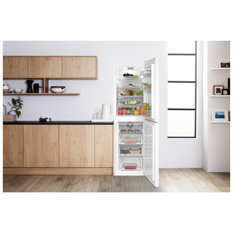 Hotpoint HBNF55181W 54cm Frost Free Fridge Freezer in White 1 83m F Ra