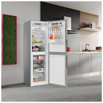Hoover HVT3CLFCKIHS 55cm Low Frost Fridge Freezer in Silver 1 76m F Ra