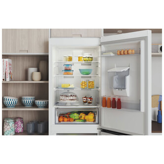 Indesit INFC850TI1WA 60cm Frost Free Fridge Freezer White 1 89m NP Wat