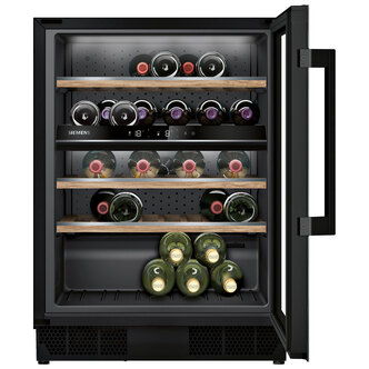 Siemens KU21WAHG0G iQ500 60cm Fully Integrated Wine Cooler in Black 44 Bot