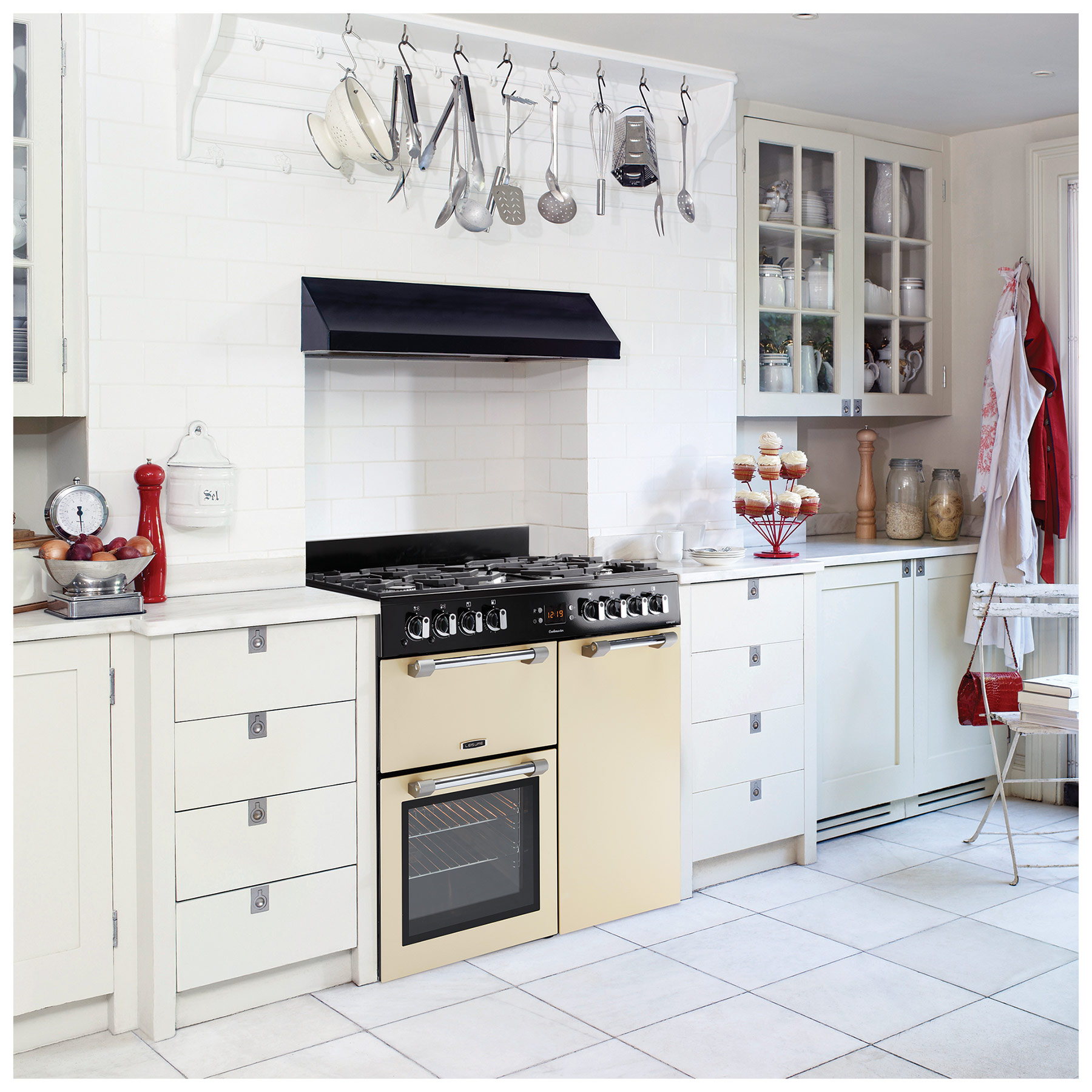 Leisure CK90G232C 90cm Wide Cookmaster Gas Range Cooker in Cream, photo 4