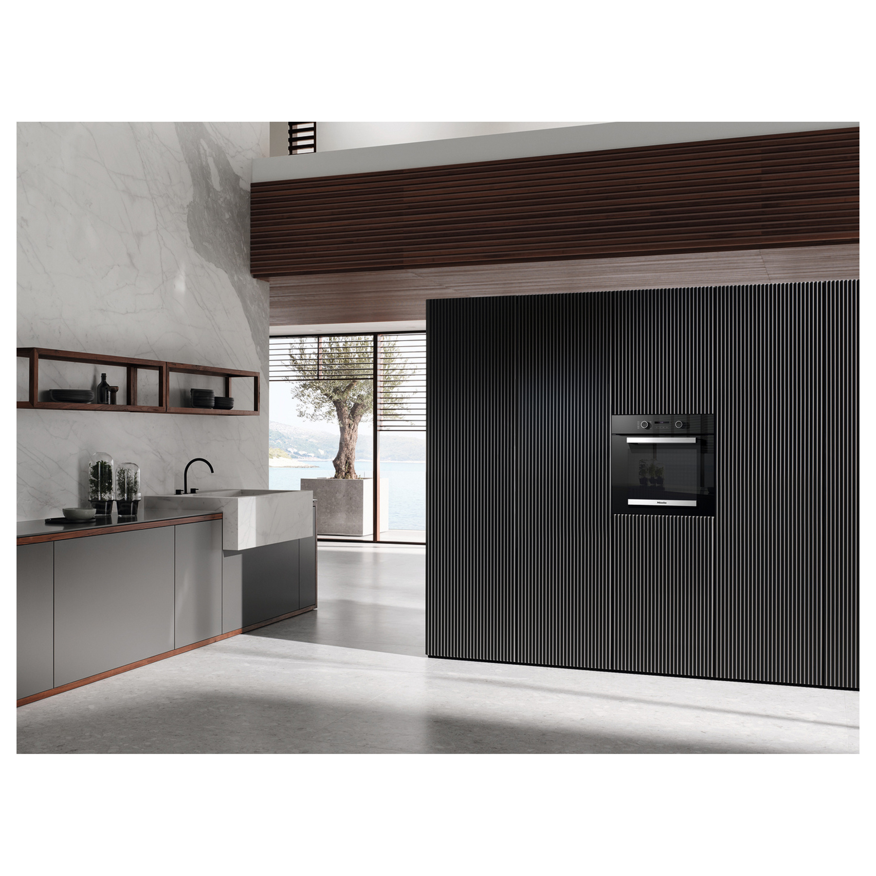 Miele H2465BP Built In Electric Pyrolytic Oven in Obsidian Black 76L A, photo 2