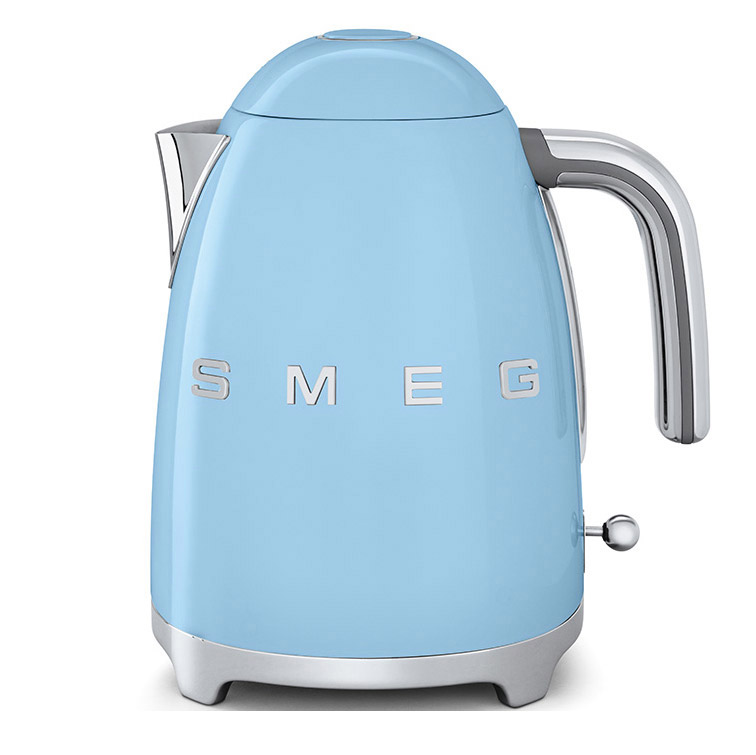 Smeg KLF03PBUK 50 s Retro Style Kettle in Pastel Blue