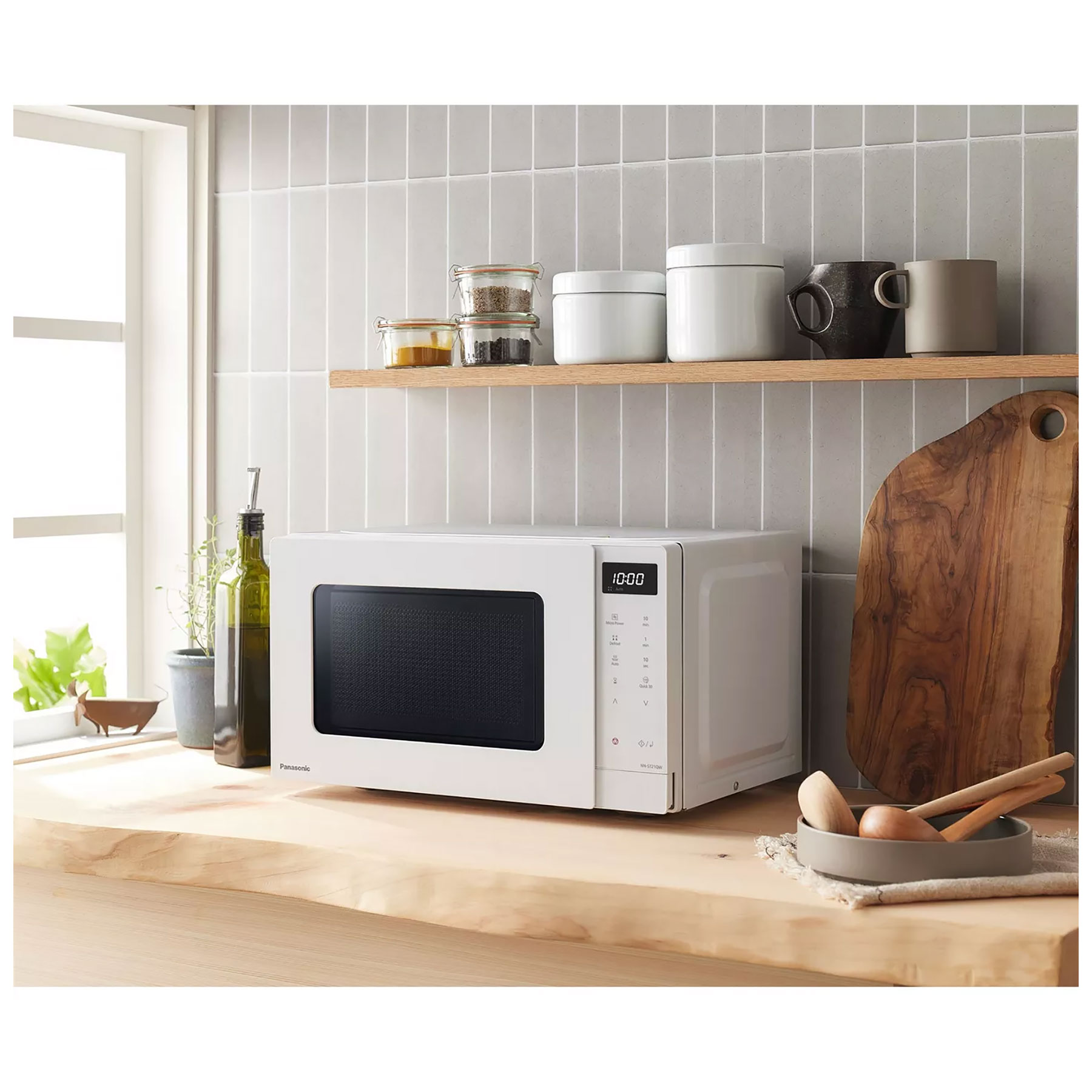 Panasonic NN ST21QWBPQ Solo Microwave Oven in White 20L 800W 11 Auto C, photo 5
