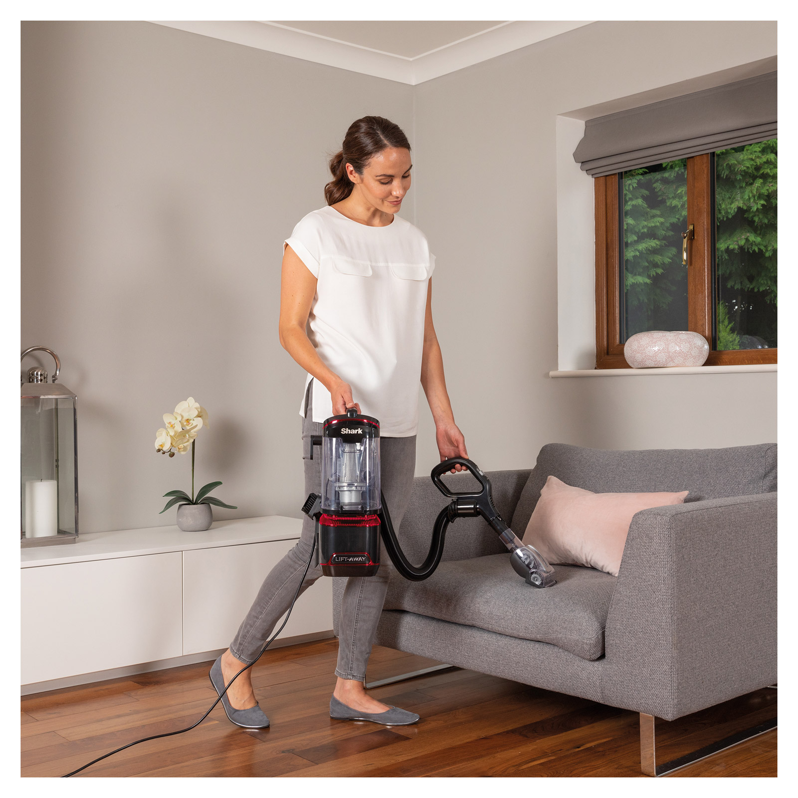 Shark NV602UKT Shark Lift Away Upright Vacuum Pet Model, photo 5