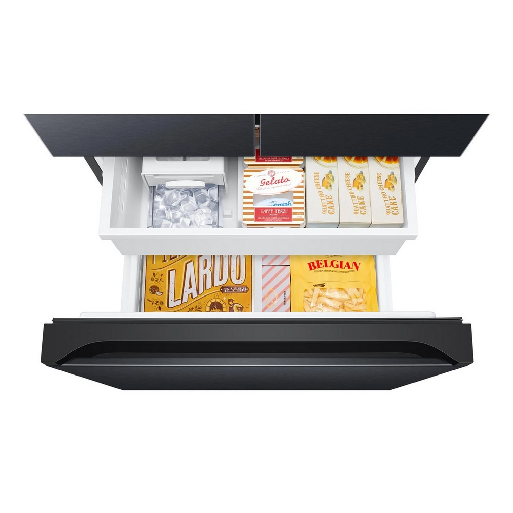 Samsung RF50C532EB1 Series 7 American Fridge Freezer in Black with Ice, photo 3