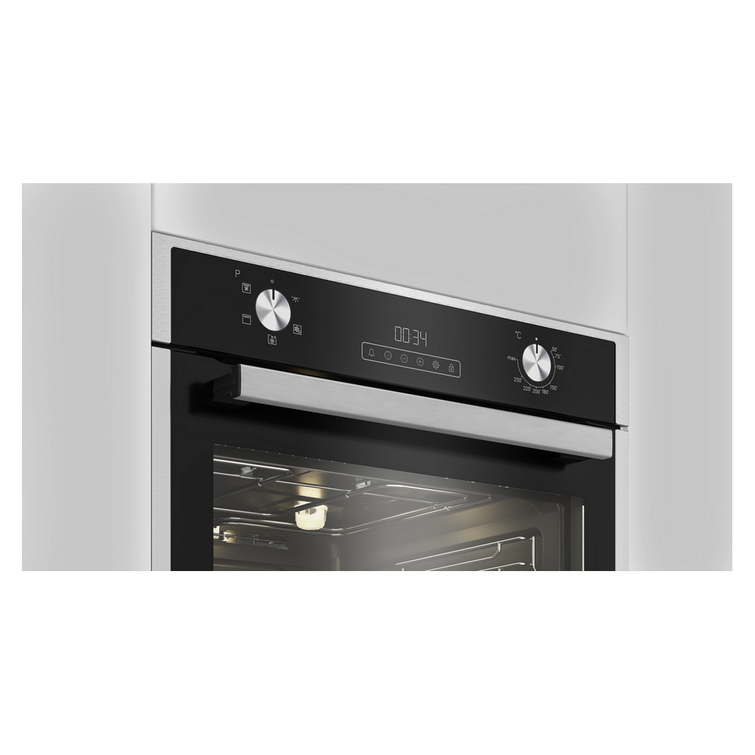 Blomberg ROEN7201X Built In Electric Oven in Stainless Steel 72L A Rat, photo 3