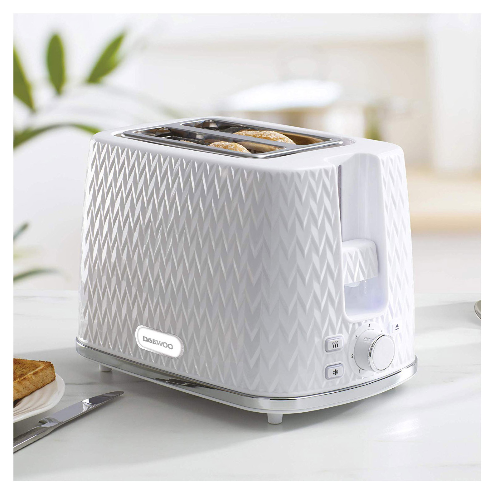 Daewoo SDA1781GE ARGYLE 2 Slice Patterned Toaster White