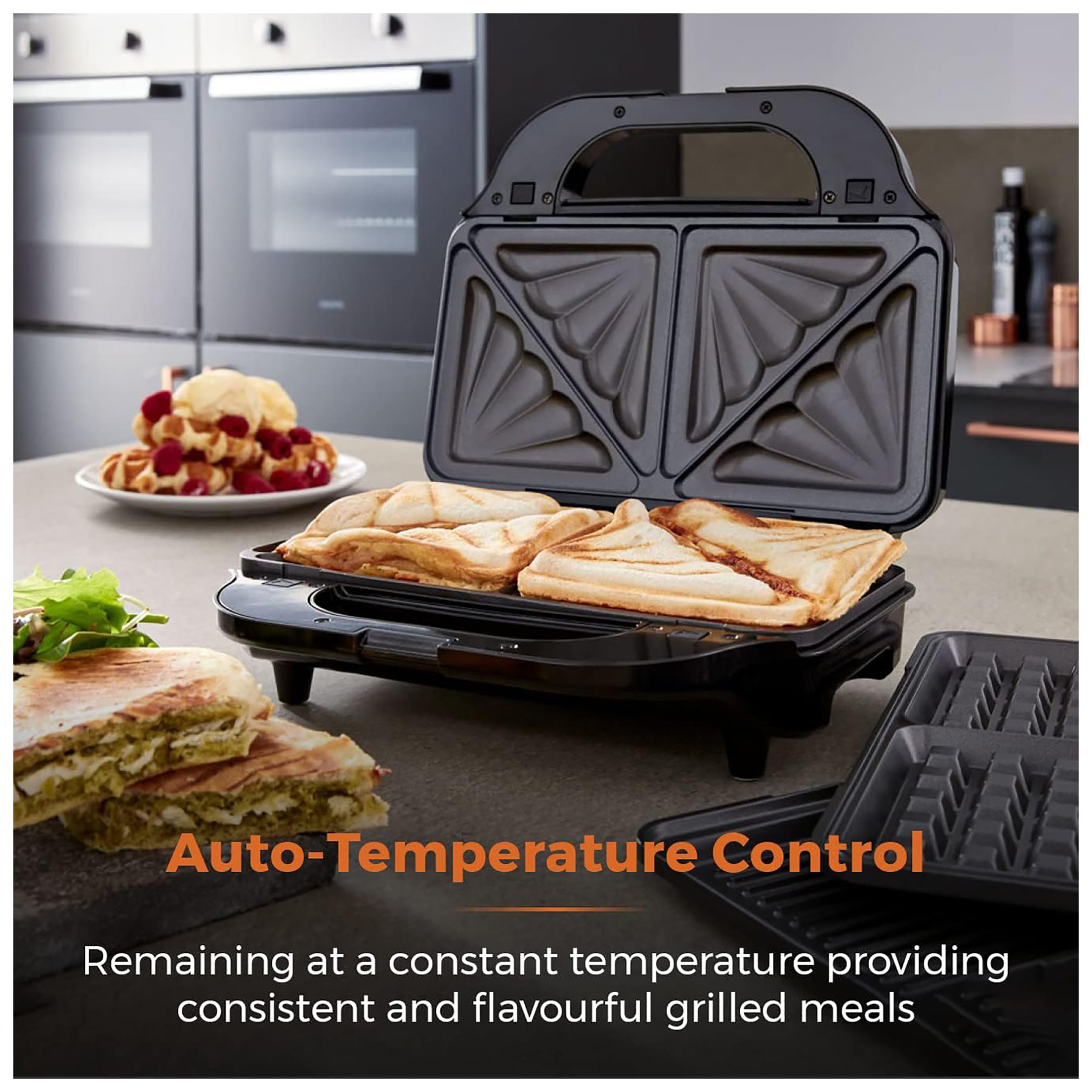 Tower T27032 3 in 1 Deep Fill Sandwich and Waffle Maker 900W, photo 5